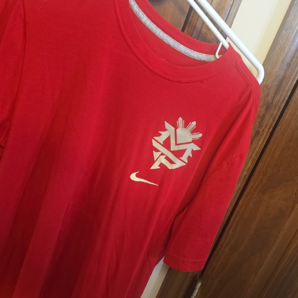 Nike Red Tee with Graphic Logo